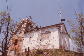 Разурнати и оштетени манастири